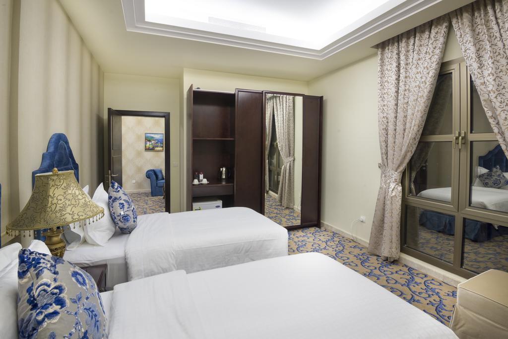 Mira Trio Hotel - Riyadh - Tahlia Street Екстер'єр фото