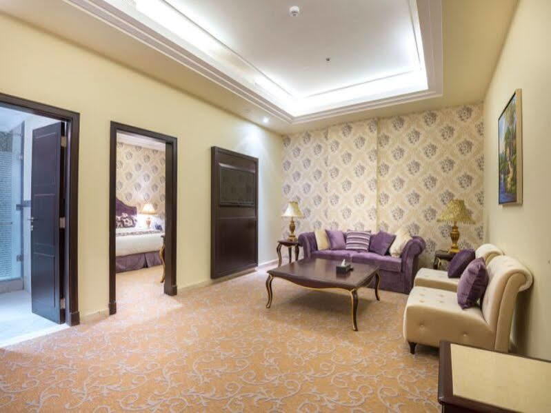 Mira Trio Hotel - Riyadh - Tahlia Street Екстер'єр фото