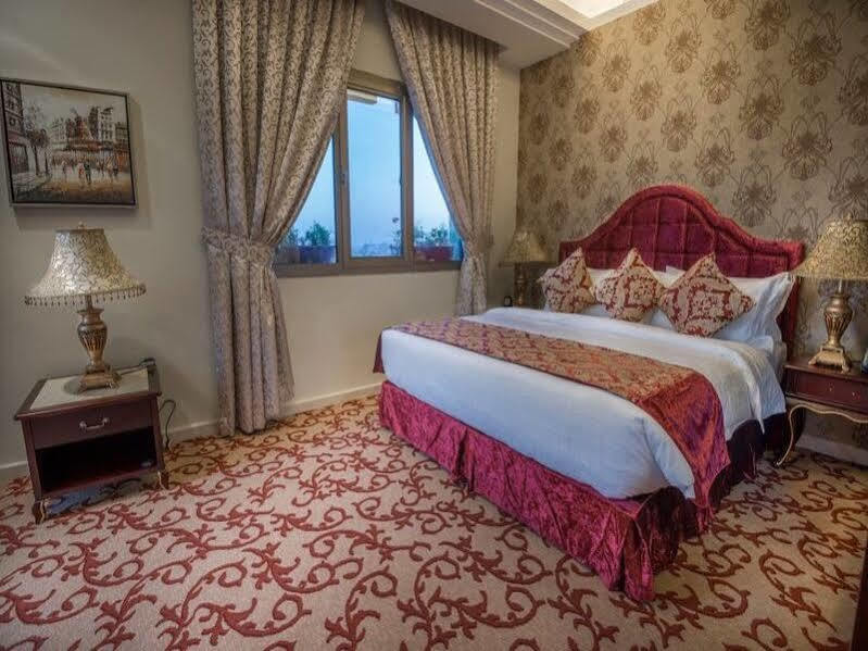Mira Trio Hotel - Riyadh - Tahlia Street Екстер'єр фото